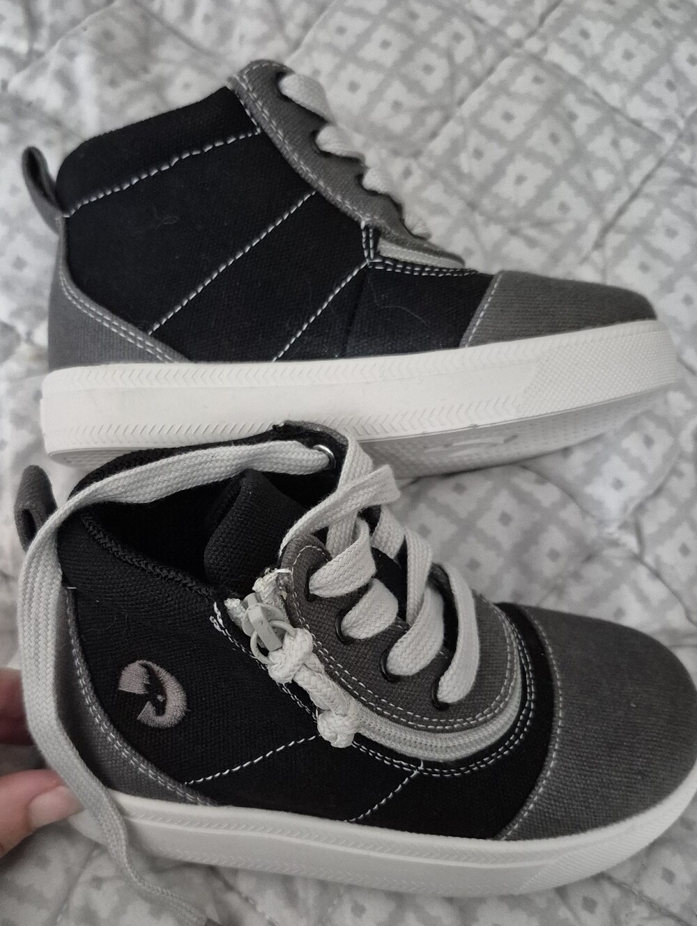 9M Toddler Billy Footwear High-Top Sneakers Great For SMO Braces